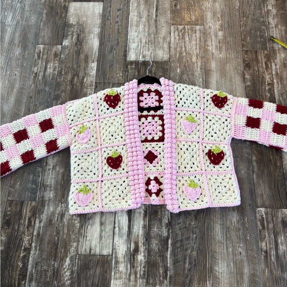 Handmade Crochet Strawberry Picnic Cardigan Checkerboard Pattern - Picture 10 of 12